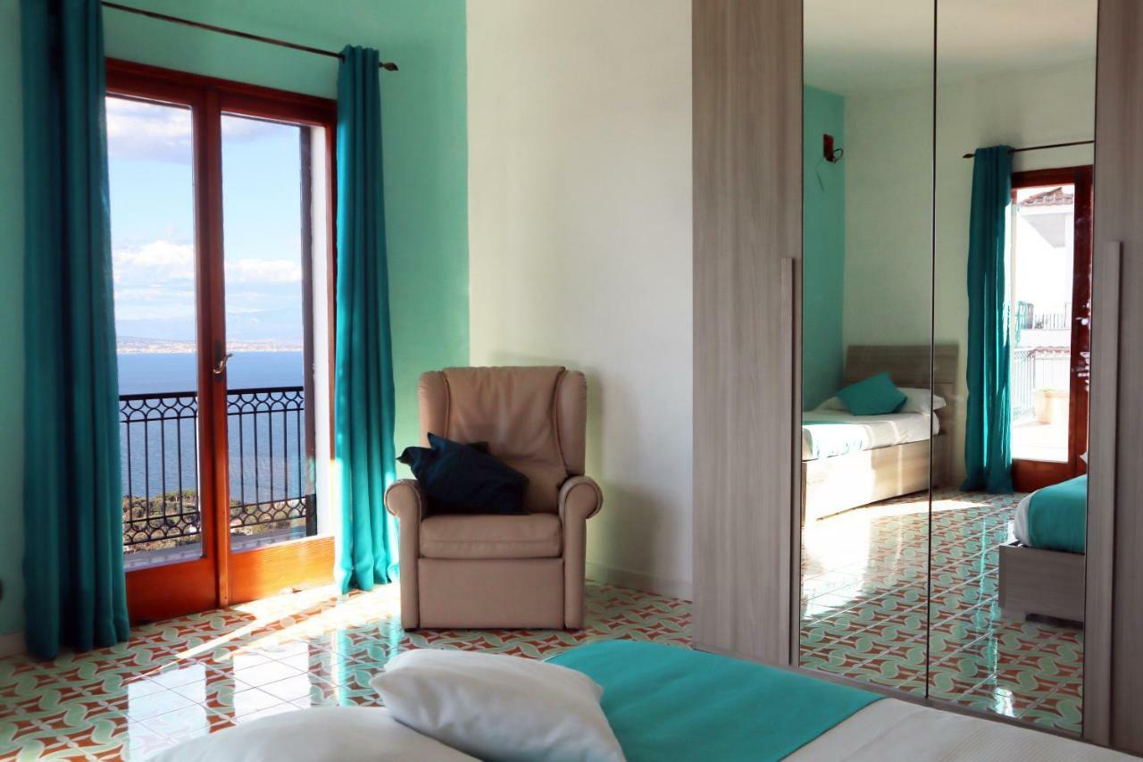 Villa Marylise Sorrento Exteriör bild