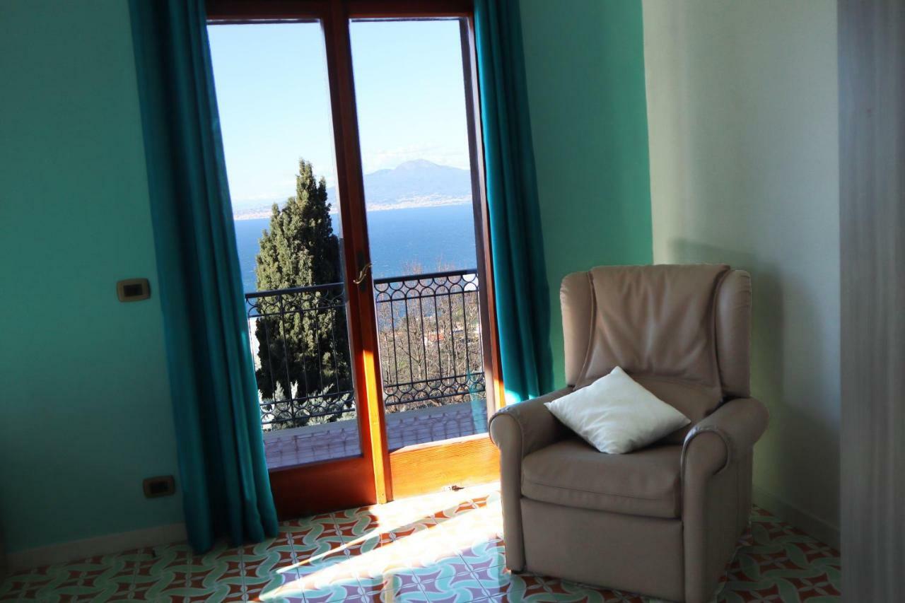 Villa Marylise Sorrento Exteriör bild